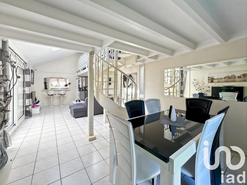 Maison - 114 m² - 5 pièces