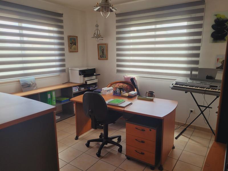 Maison contemporaine - 285 m² - 7 pièces