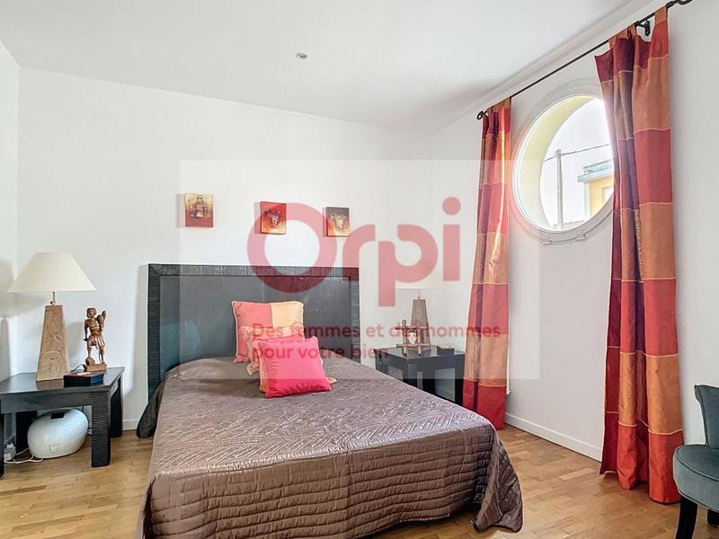 Maison - 194 m² - 5 pièces