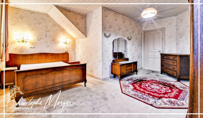 Maison - 245 m² - 8 pièces