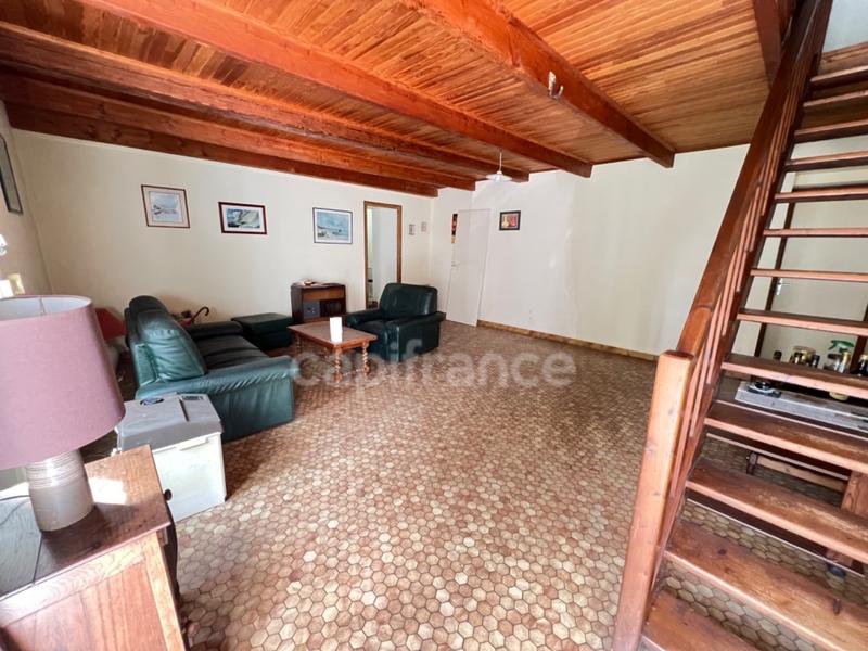 Longère - 195 m² - 8 pièces