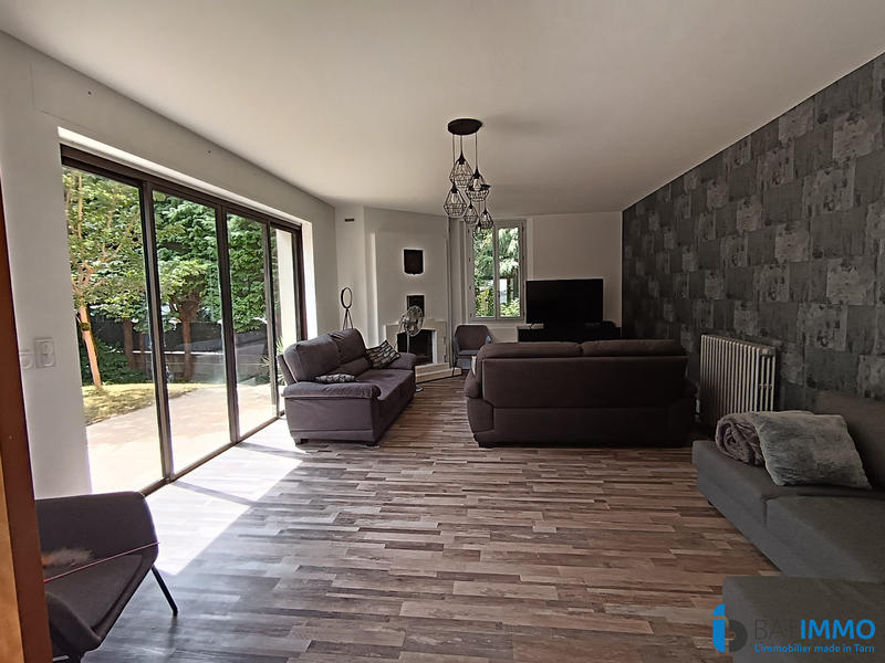 Maison ancienne - 300 m² - 8 pièces