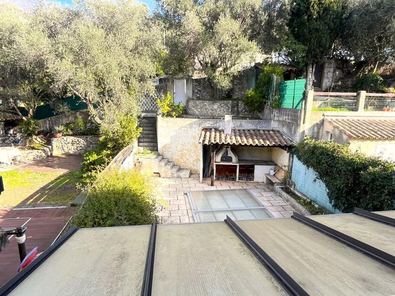 Maison jumelée - 72 m² - 4 pièces