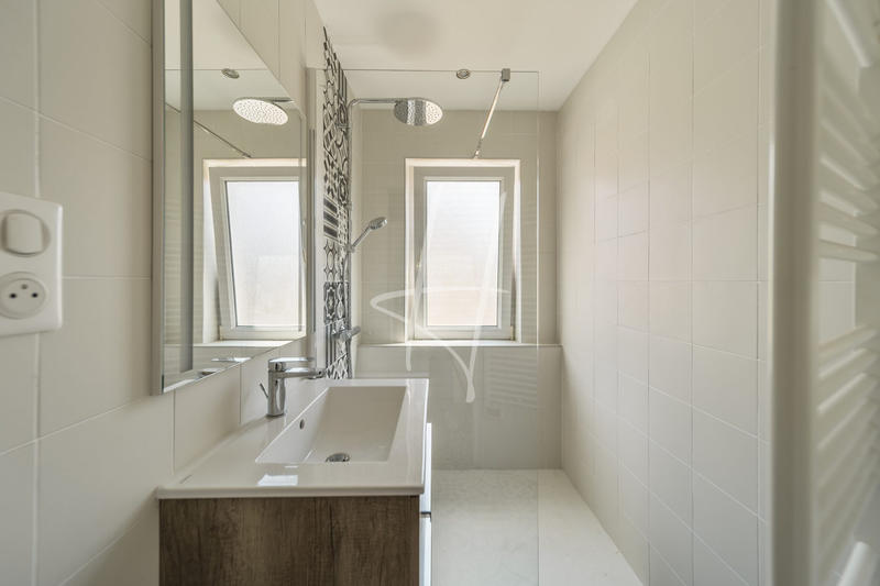 Appartement - 77 m² - 3 pièces