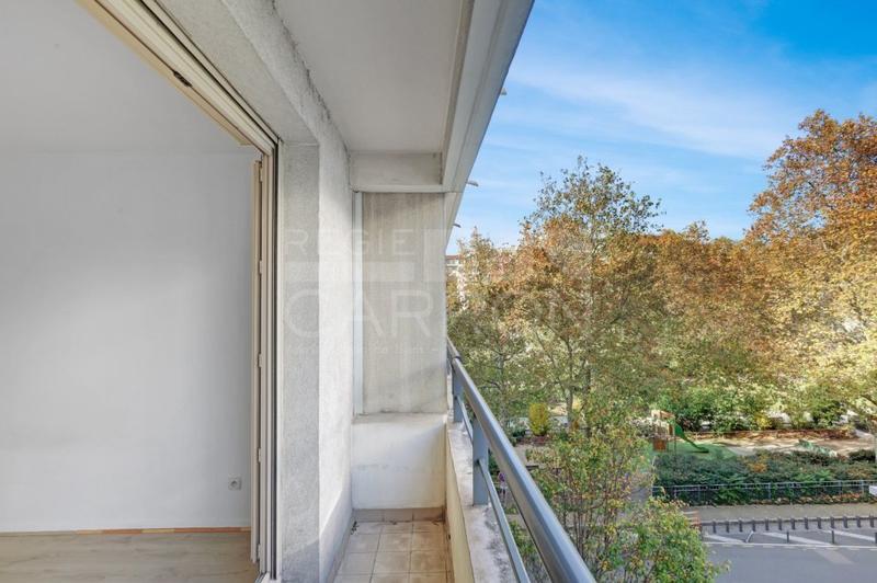 Appartement - 80 m² - 3 pièces