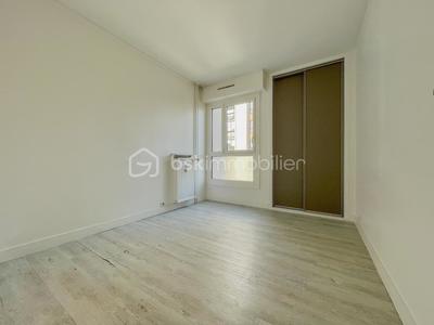 Appartement - 75 m² - 4 pièces