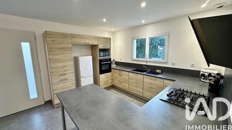 Maison - 91 m² - 4 pièces