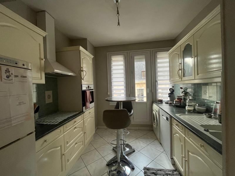 Appartement - 75 m² - 3 pièces