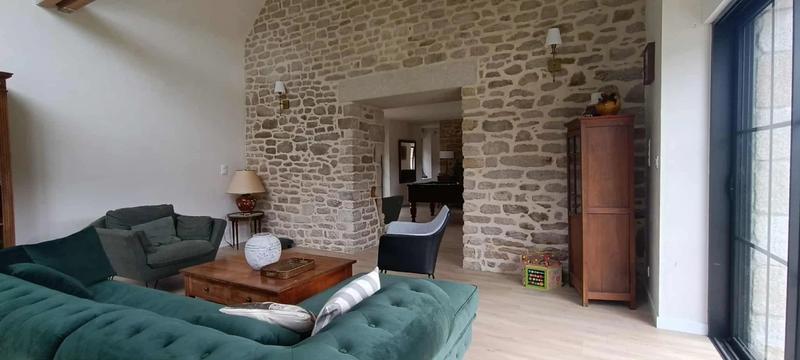 Maison - 194 m² - 8 pièces
