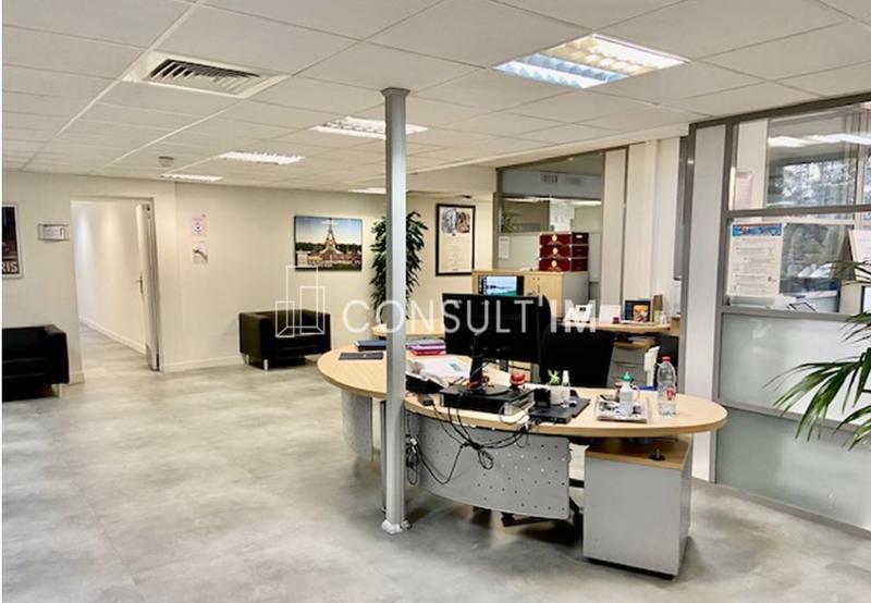 Bureau - 436 m²