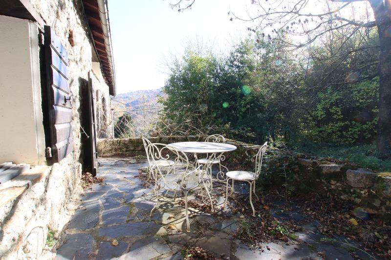 Maison - 240 m² - 6 pièces