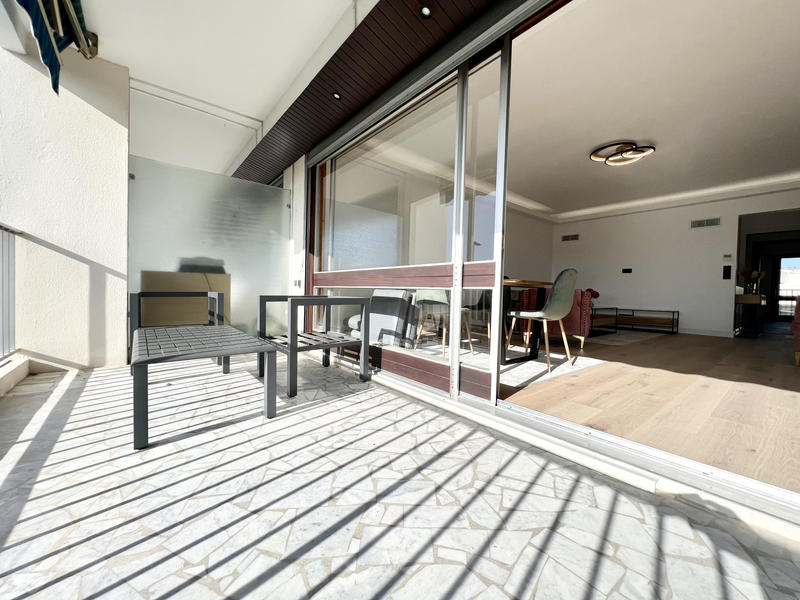 Appartement - 102 m² - 4 pièces