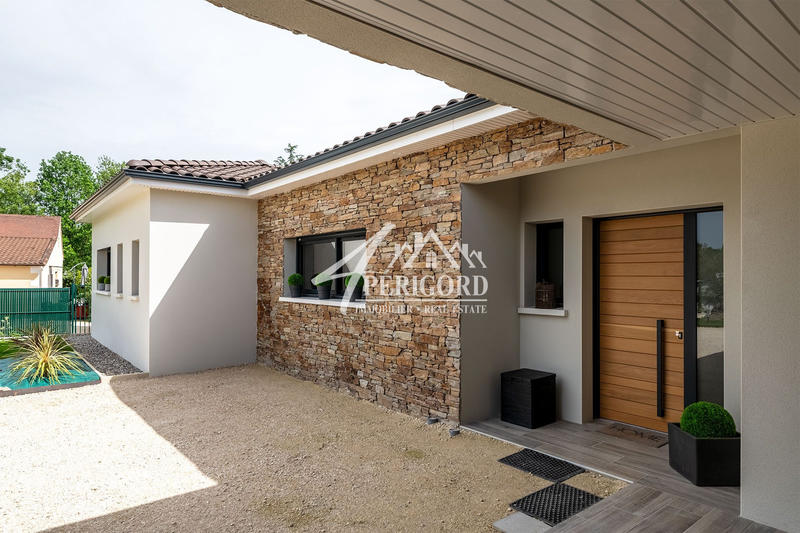 Maison contemporaine - 162 m² - 7 pièces