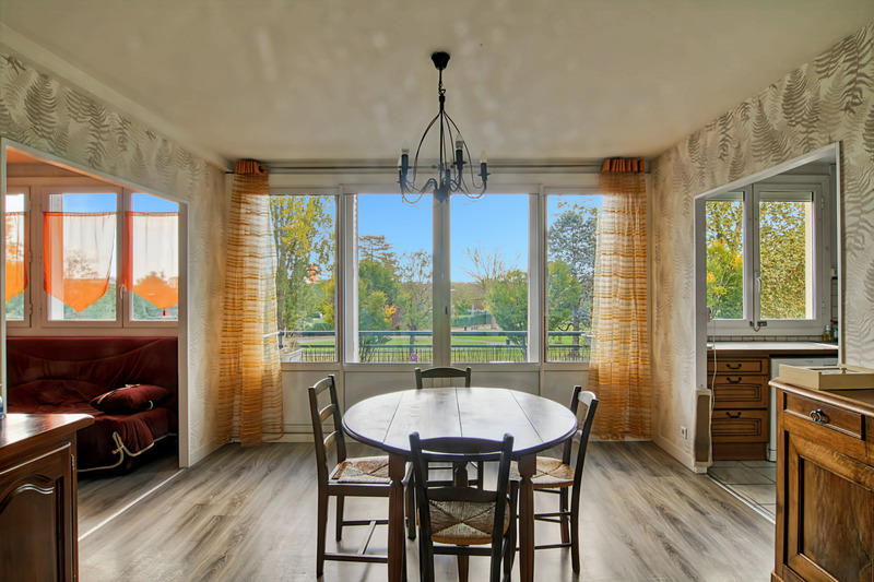 Appartement - 65 m² - 4 pièces