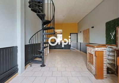 Maison - 92 m² - 4 pièces