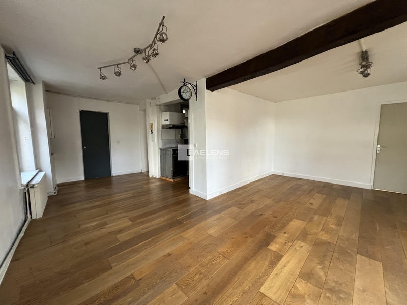 Appartement - 65 m² - 2 pièces