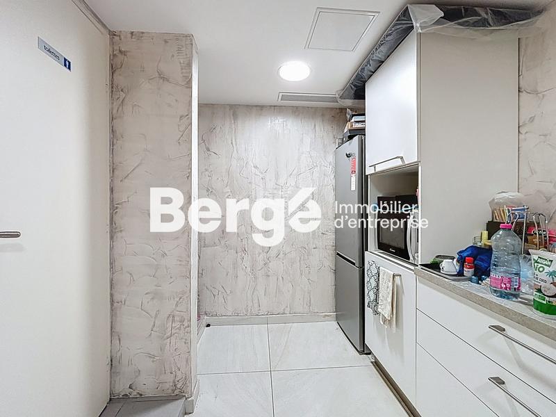 Local commercial - 180 m²