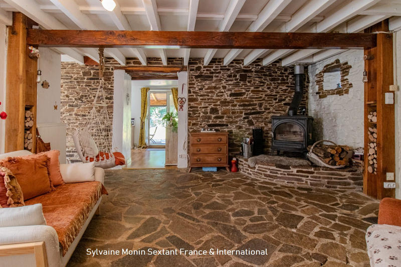 Maison - 83 m² - 5 pièces