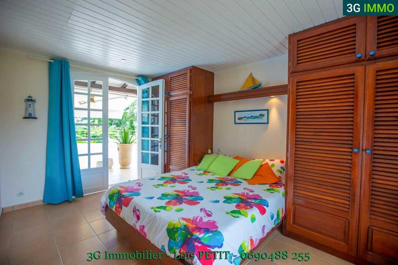 Maison d'architecte - 355 m² - 9 pièces