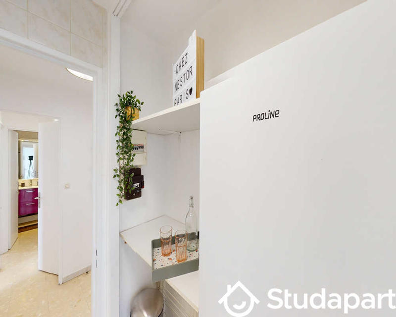 Chambre - 70 m² - 1 pièce