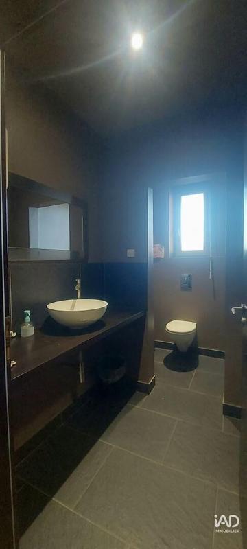 Local commercial - 105 m²