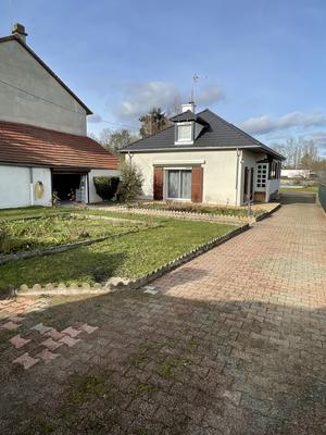 Maison - 120 m² - 5 pièces