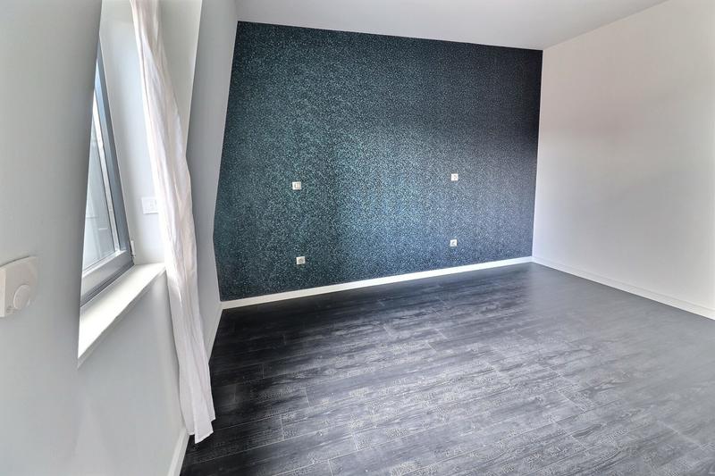 Appartement - 100 m² - 4 pièces