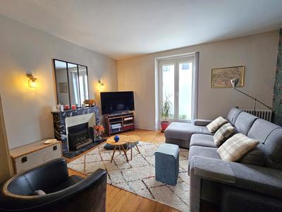 Maison de ville - 139 m² - 7 pièces