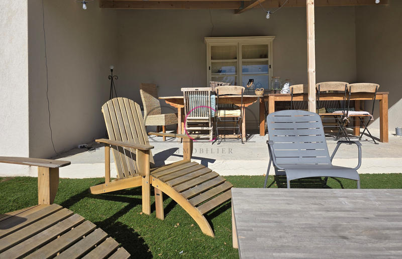 Villa - 183 m² - 6 pièces