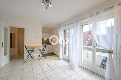 Studio - 28 m² - 1 pièce