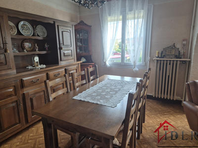 Maison - 107 m² - 6 pièces