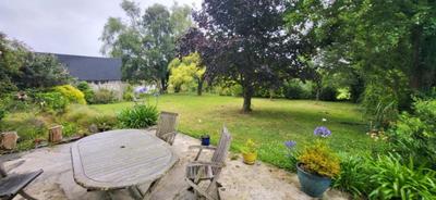 Maison - 310 m² - 6 pièces