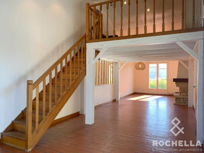 Maison - 140 m² - 6 pièces