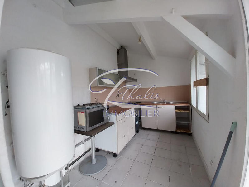 Maison ancienne - 84 m² - 3 pièces