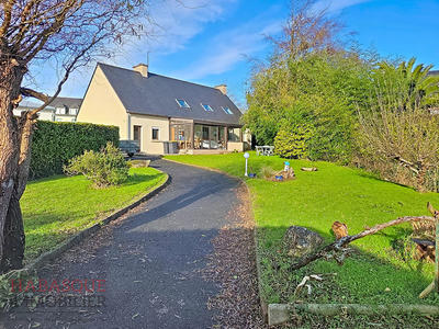 Maison - 140 m² - 6 pièces