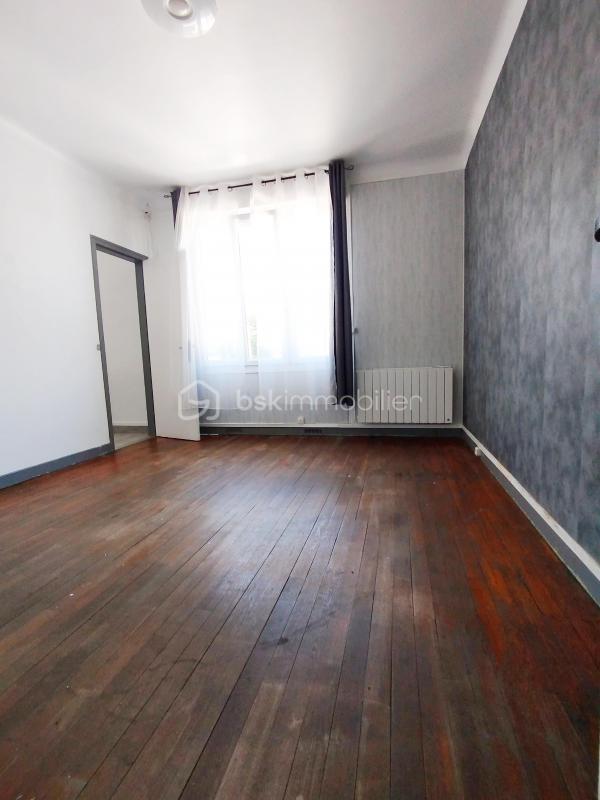 Pavillon - 180 m² - 9 pièces