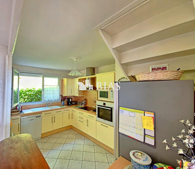 Appartement - 81 m² - 4 pièces