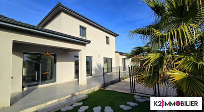 Villa - 136 m² - 7 pièces