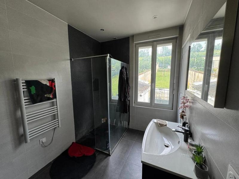 Maison - 110 m² - 6 pièces