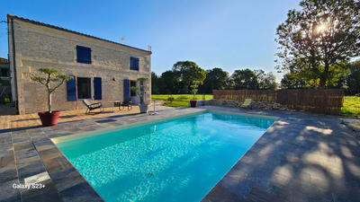 Maison - 105 m² - 4 pièces