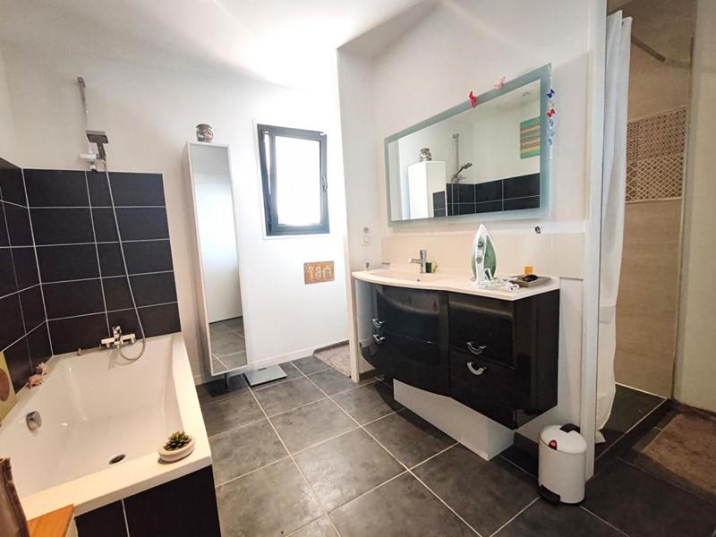 Maison - 112 m² - 4 pièces