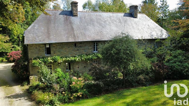 Maison - 168 m² - 7 pièces