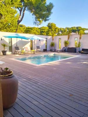 Villa - 220 m² - 5 pièces