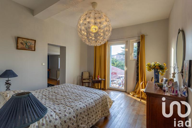 Maison - 160 m² - 10 pièces