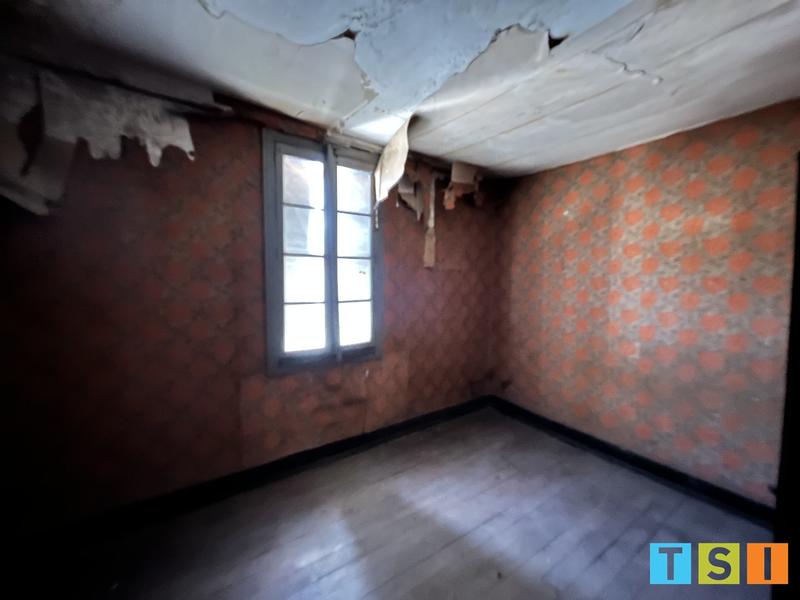 Maison - 610 m² - 12 pièces