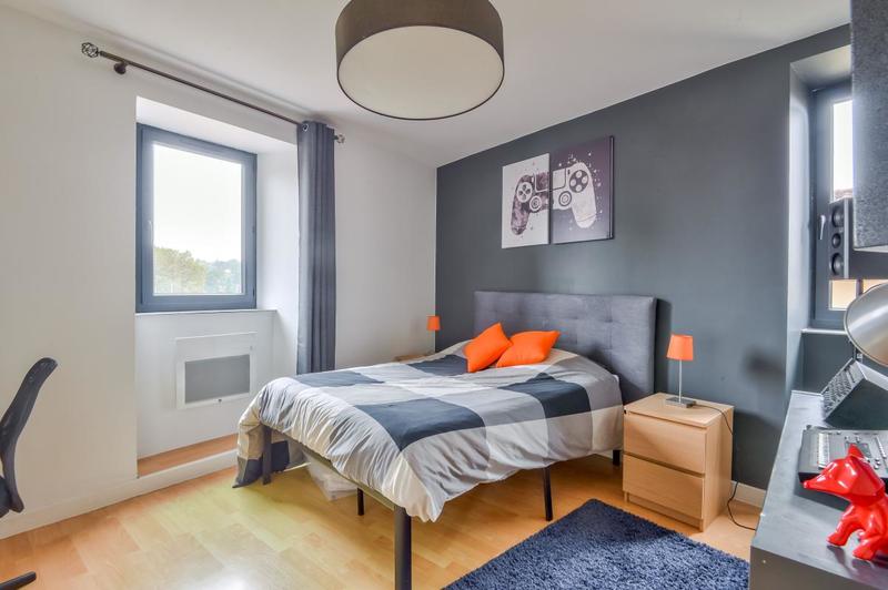 Maison - 168 m² - 6 pièces