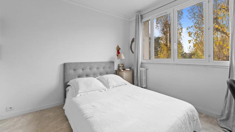 Appartement - 86 m² - 5 pièces