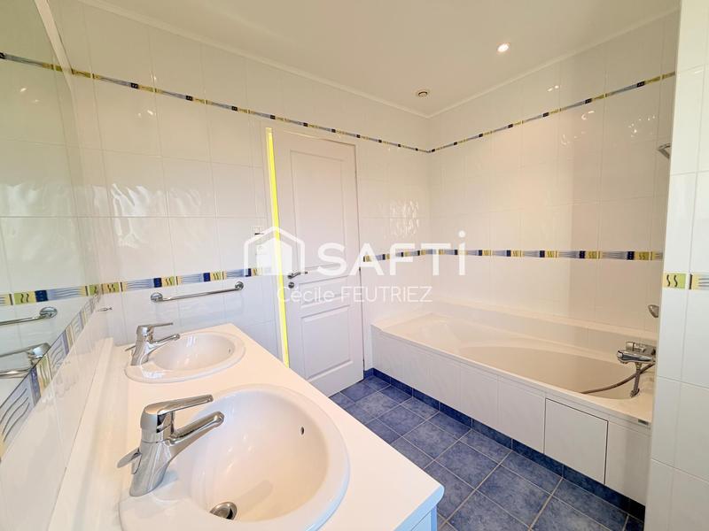 Maison - 121 m² - 4 pièces