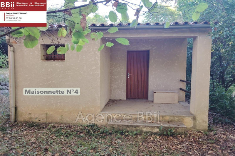 Maison - 220 m² - 10 pièces