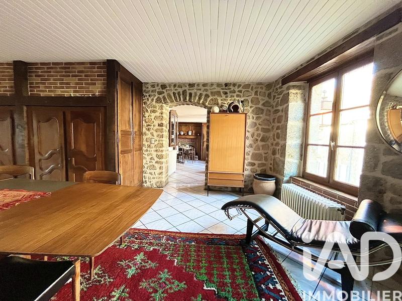 Maison de village - 184 m² - 7 pièces